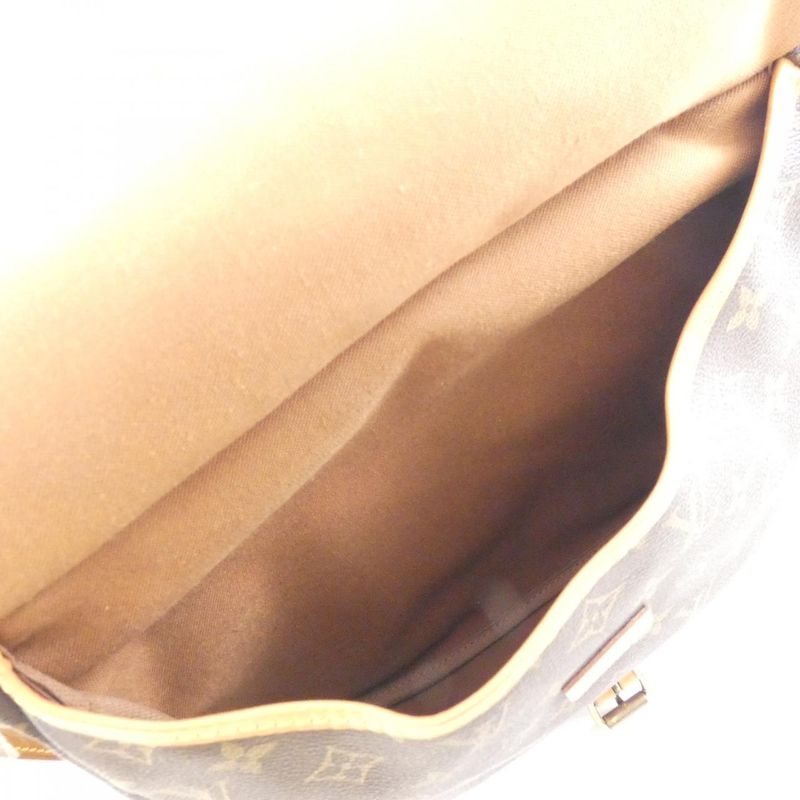 Louis Vuitton Monogram Saumur 30cm (11.81in) M42256 Shoulder Bag