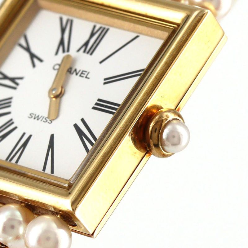 Chanel Mademoiselle YG Pearl Bracelet Size M H0007 YG Quartz