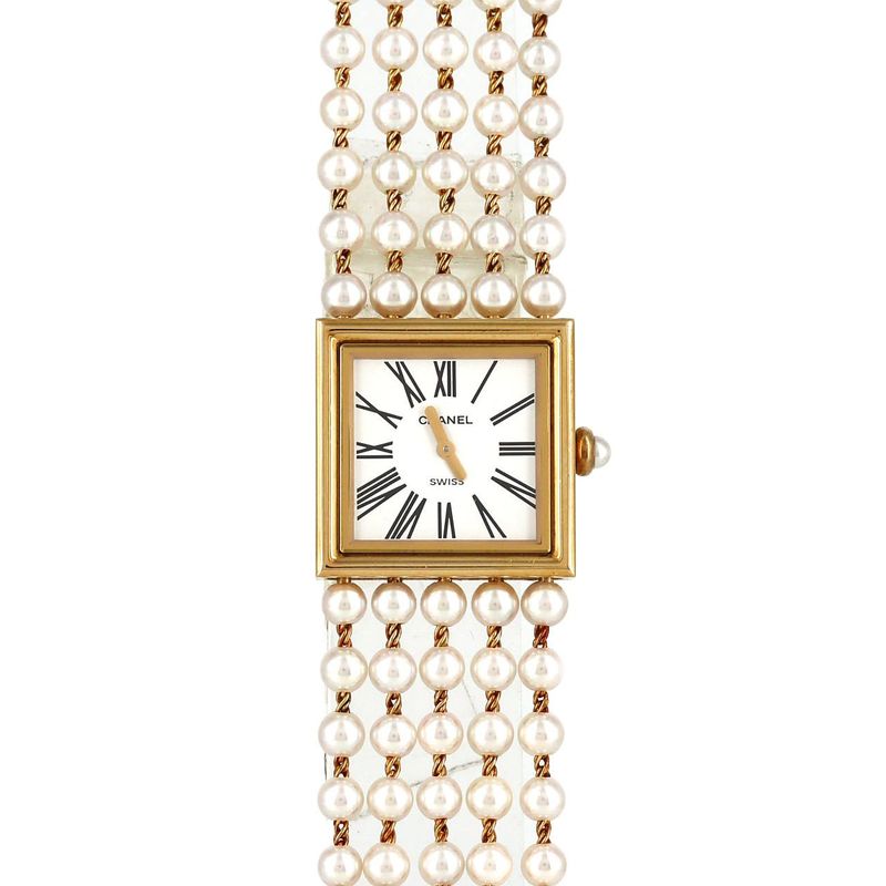 Chanel Mademoiselle YG Pearl Bracelet Size M H0007 YG Quartz