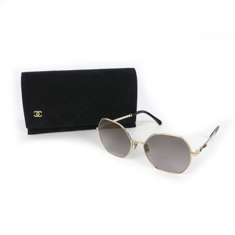 Chanel Pearl Full-rim Sunglasses Black Gray 4281-q-h 56□17 140 2P