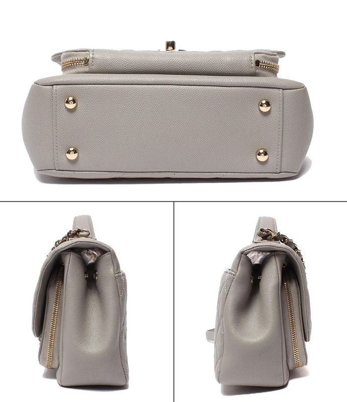 Chanel Chain Shoulder Bag Shoulder Crossbody Gold Hardware Matelasse Caviar