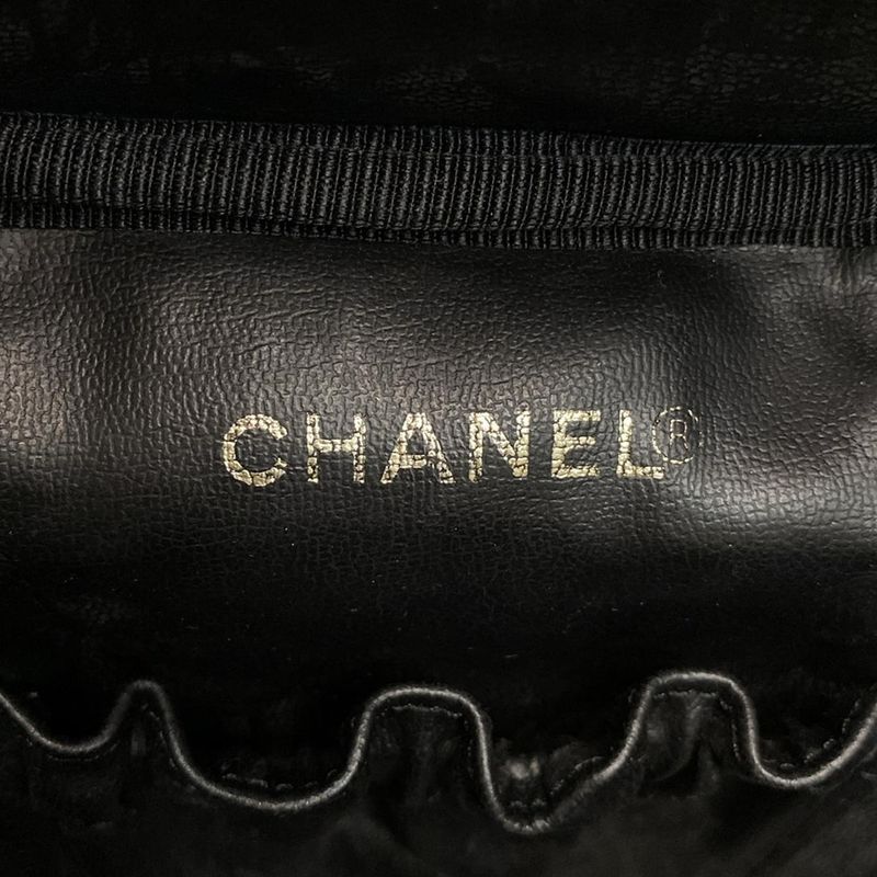 Chanel Vanity Bag - A01998 X01503 94305 Black Gold Hardware