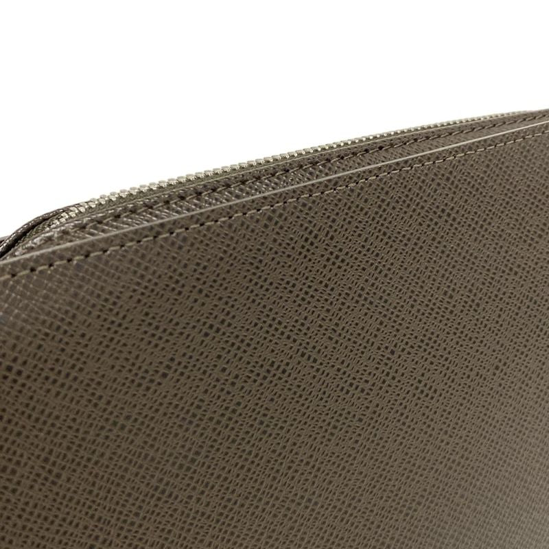 Louis Vuitton Taiga Baikal Second Bag M30188 Grizzly Leather