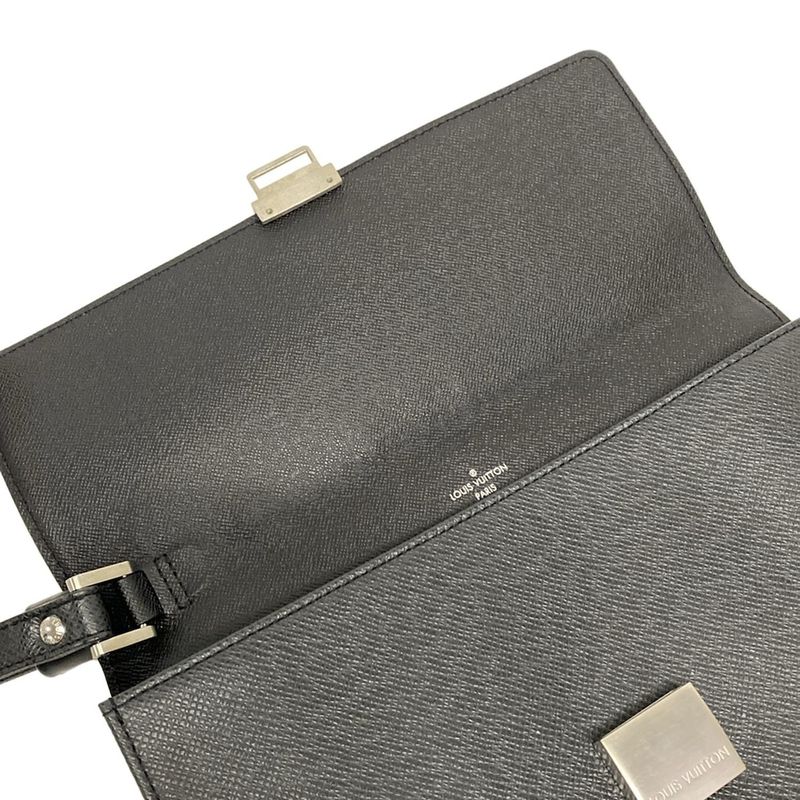 Louis Vuitton Second Bag Taiga Selenga M30782 Ardoise