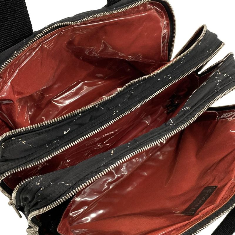 Chanel Handbag Old Travel Line Black And White Silver Hardware