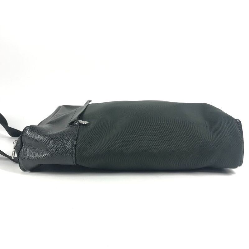 Louis Vuitton Shoulder Bag Beluga M30912 Taiga Leather Khaki