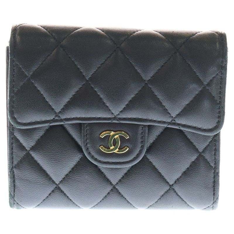 Chanel Matelasse Fold Wallet Black Lambskin Compact Wallet Gold Hardware