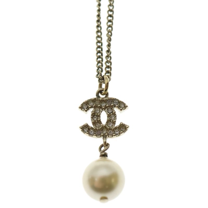 Chanel Coco Mark Pearl Necklace Pendant Chain Gold GP A11C