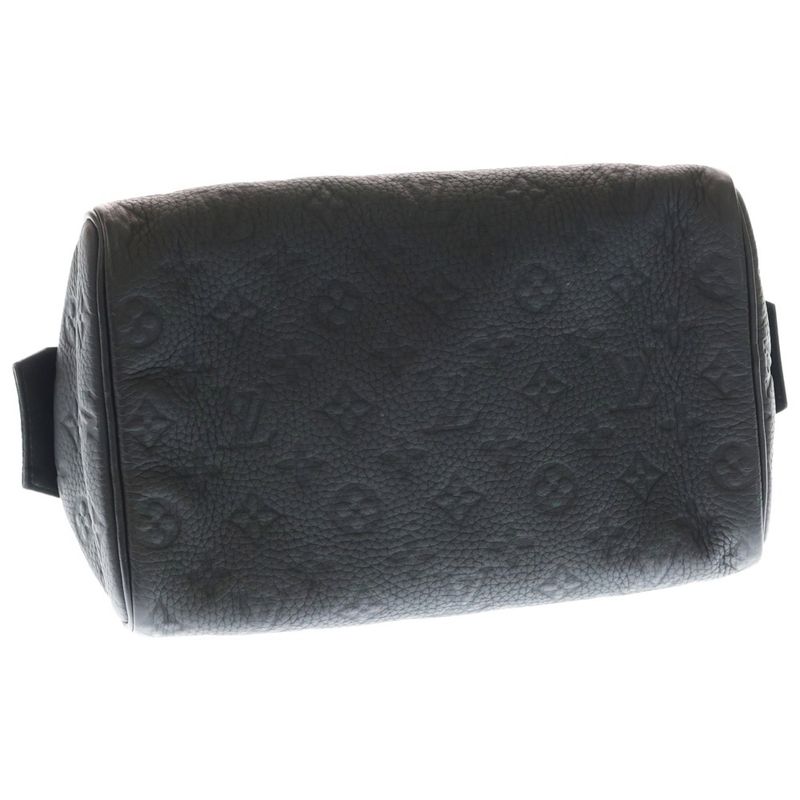 Louis Vuitton Dop Kit Monogram Taurillon Embossed Scuff Leather Hand Clutch