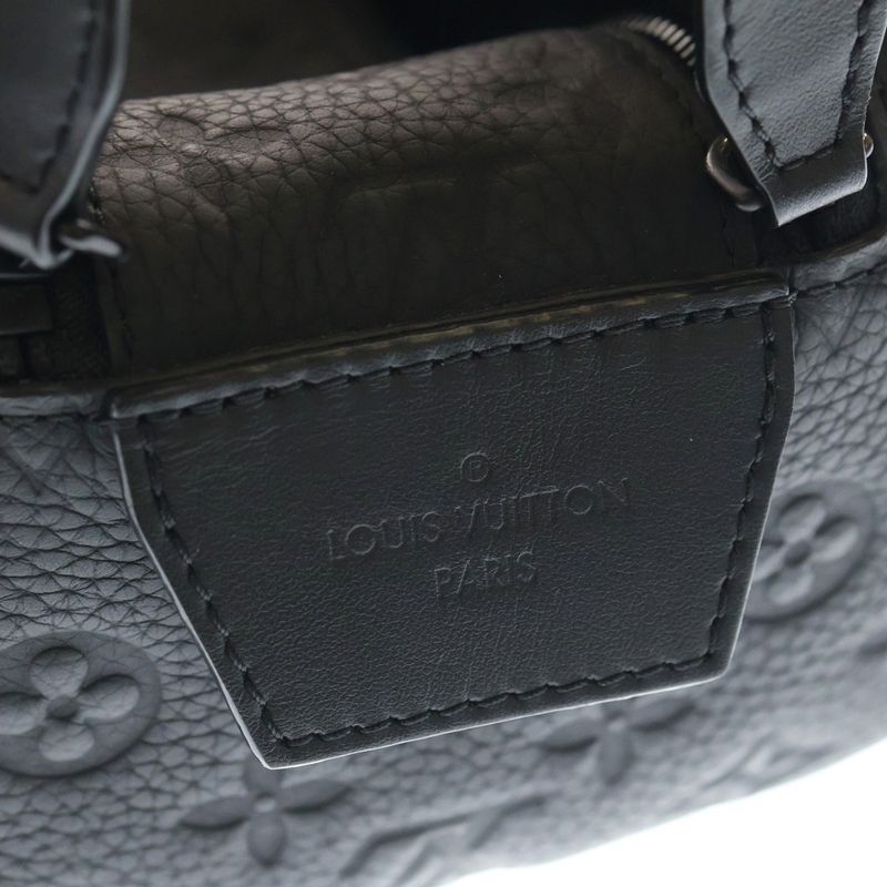 Louis Vuitton Dop Kit Monogram Taurillon Embossed Scuff Leather Hand Clutch