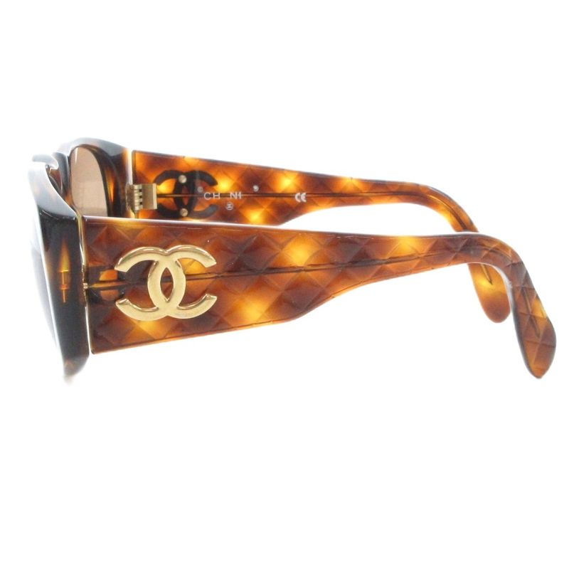 Chanel Matelasse Coco Mark Sunglasses Eyewear With Tortoiseshell Pattern Brown