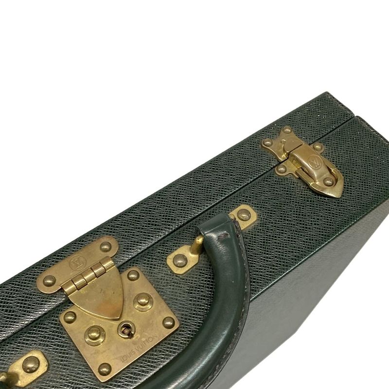 Louis Vuitton Taiga Diplomat M30014 Epi Cair