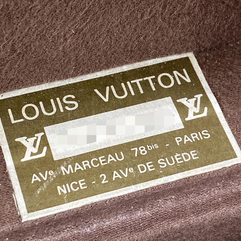 Louis Vuitton Trunk Case Monogram Tabor M47112