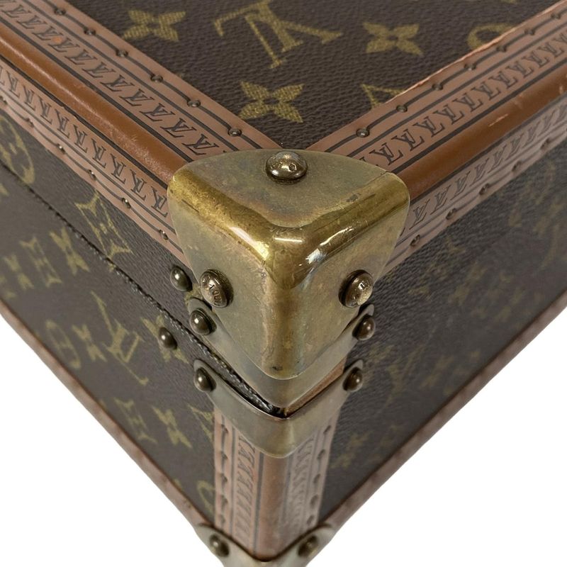 Louis Vuitton Trunk Case Monogram Tabor M47112