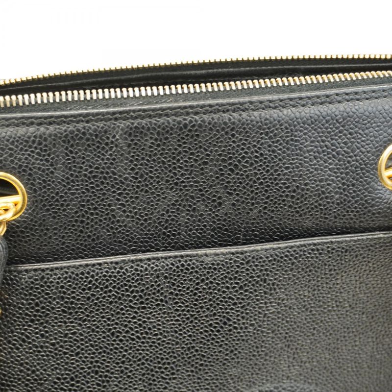 Chanel Shoulder Bag Caviar Skin Black Cles Deuce