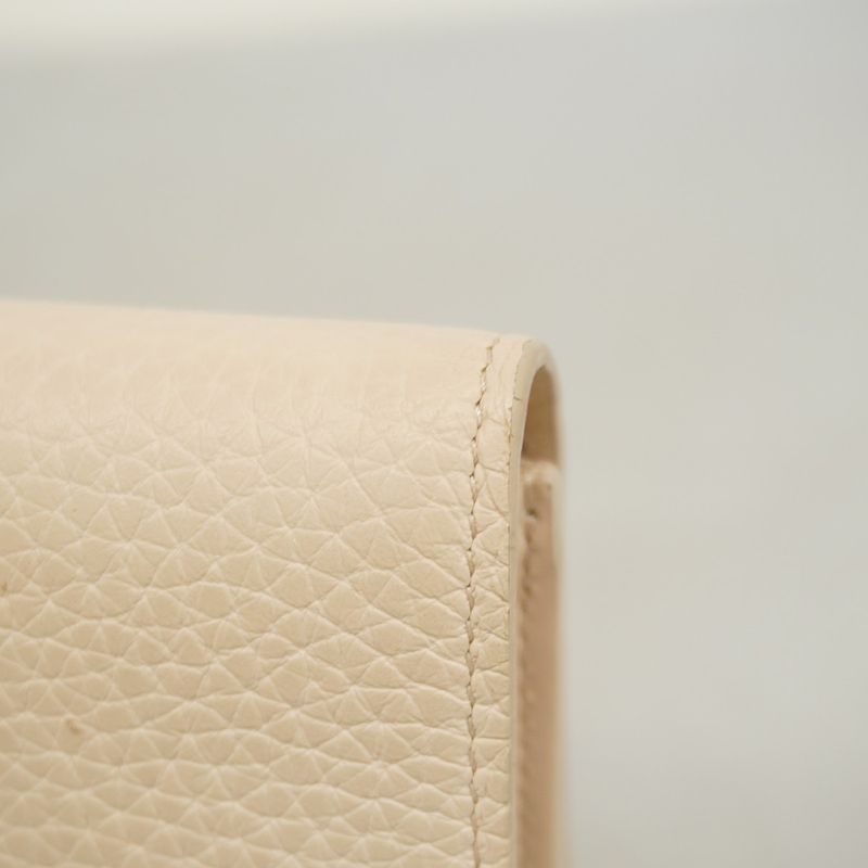 Louis Vuitton Trifold Wallet Portefeuille Capucines Compact M11363 Quartz Ladies