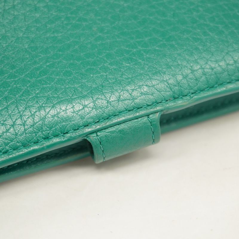 Louis Vuitton Wallet Capucines LV Vertical Wallet Compact M82438 M Road Ladies