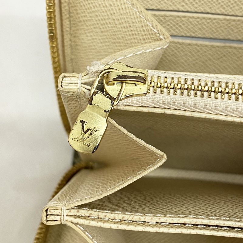 Louis Vuitton Damier Azure Zippy Wallet N41660 White Ladies