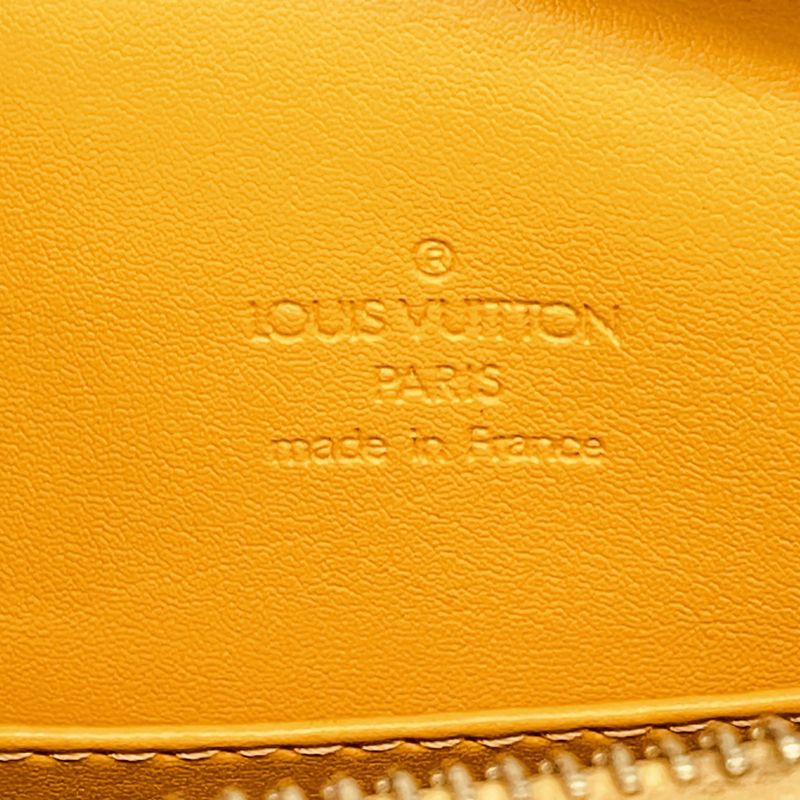 Louis Vuitton Shoulder Bag Vernis Christie MM M91108 Jeanne Women's