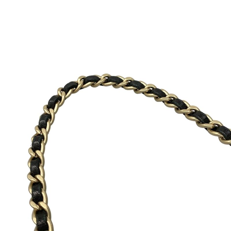 Chanel Wallet Camellia A47421 Black Chain Wallet Mattogo Old Hardware Lambskin