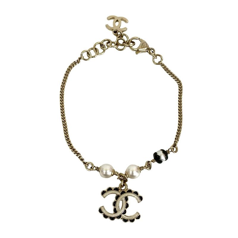 Chanel Coco Mark Pearl Motif Silver Plated Chain 24CB