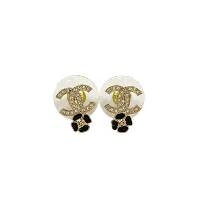 Chanel Coco Mark Motif GP Rhinestone Earrings Accessories 25IP