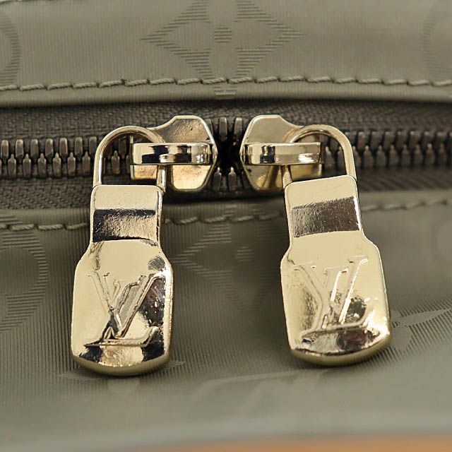 Louis Vuitton Monogram Titanium Backpack PM Backpack M43882 GRIS Silver Brand