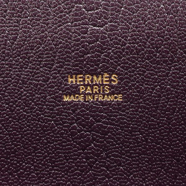 Hermes Tote Bag White Bass Up Chèvre Raisin Gold Hardware Purple F Engraved