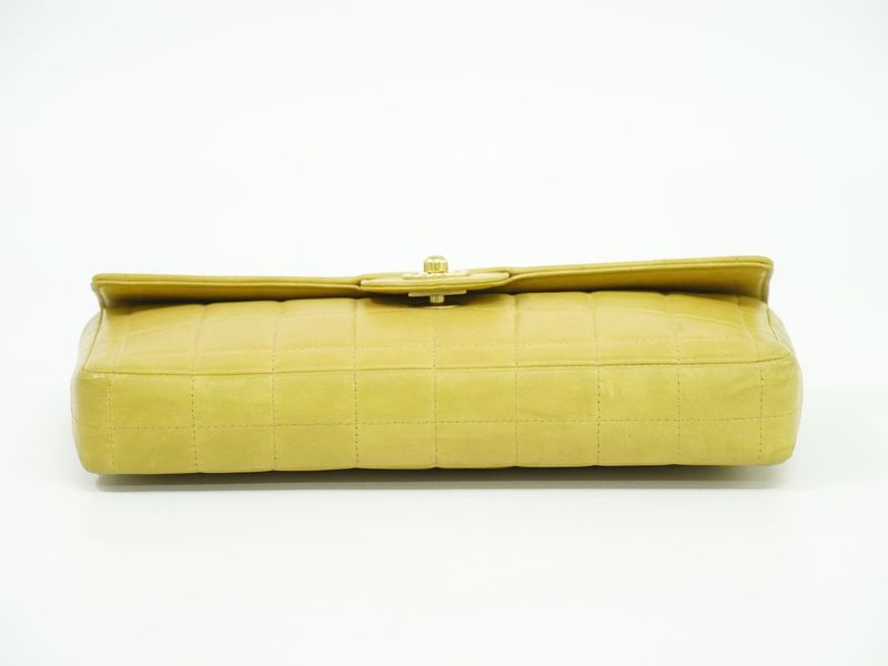 Authentic Chanel Chocolate Bar Chain Shoulder Bag Leather Beige Chocolate Bar