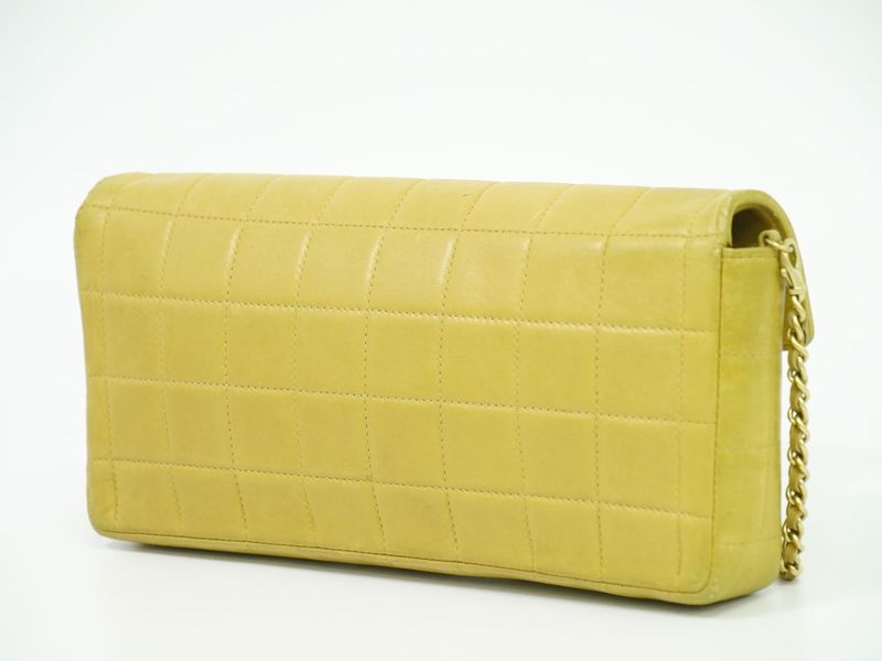 Authentic Chanel Chocolate Bar Chain Shoulder Bag Leather Beige Chocolate Bar