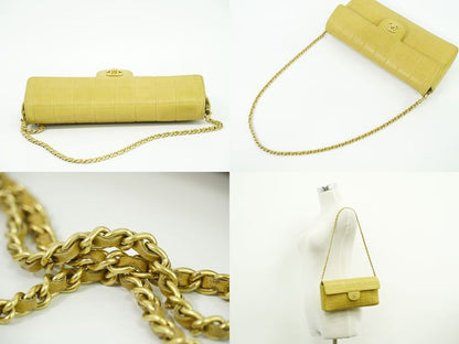 Authentic Chanel Chocolate Bar Chain Shoulder Bag Leather Beige Chocolate Bar