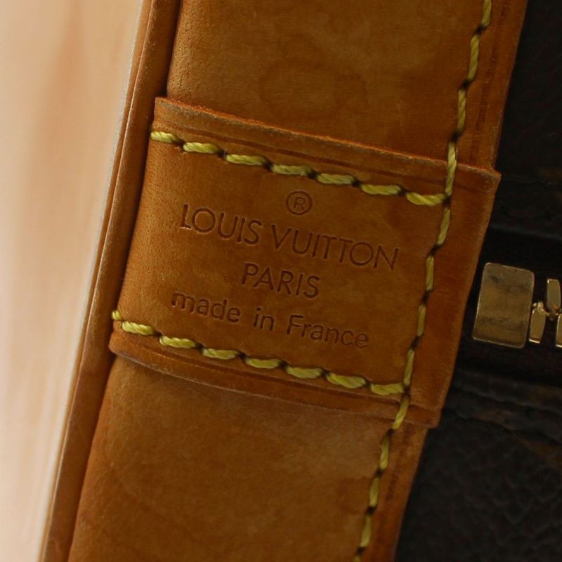 Louis Vuitton M51130 Alma Monogram Handbag A25-3263