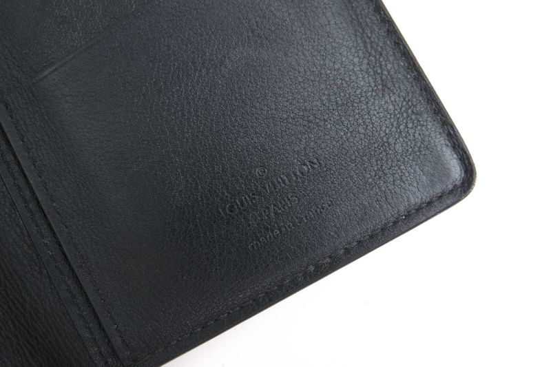Louis Vuitton Long Wallet Men Leather Genuine Leather Black M58802 Portefeuille