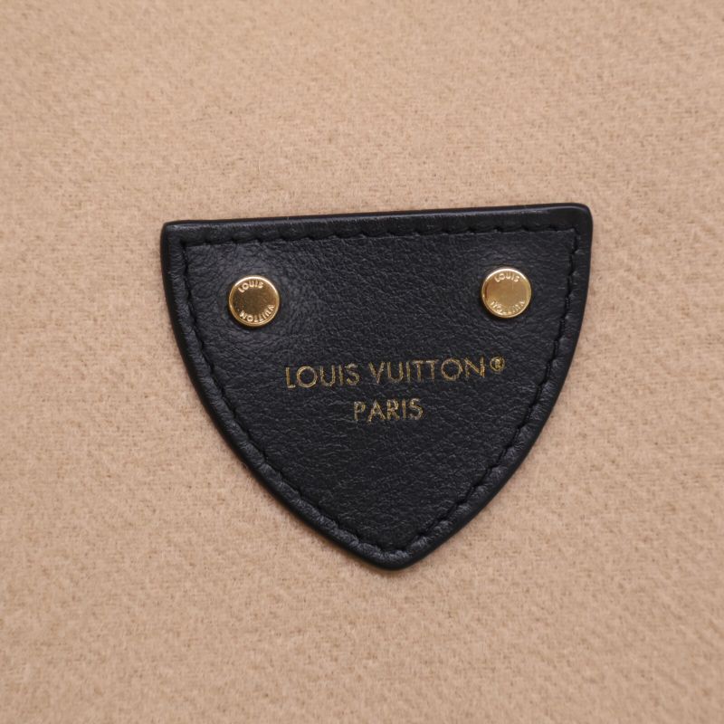 Louis Vuitton Doucet 1a99k7 Monogram Giant Belted Double Face
