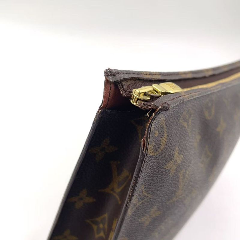 Louis Vuitton Poche Toilette 26 Monogram Production Number Unknown Leather ×PVC