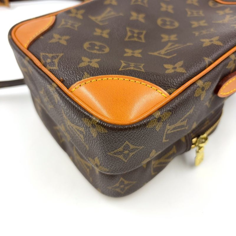 Louis Vuitton Amazon Monogram Leather × PVC Brown Shoulder Bag Gold M45236