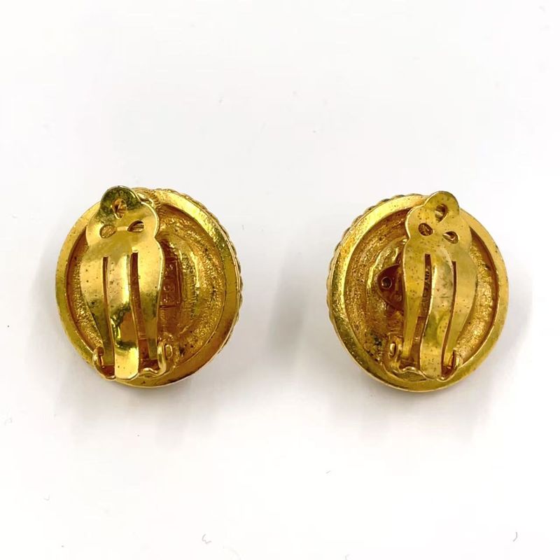 Chanel Pearl Motif One Side Logo Plate Broken GP Gold Earrings