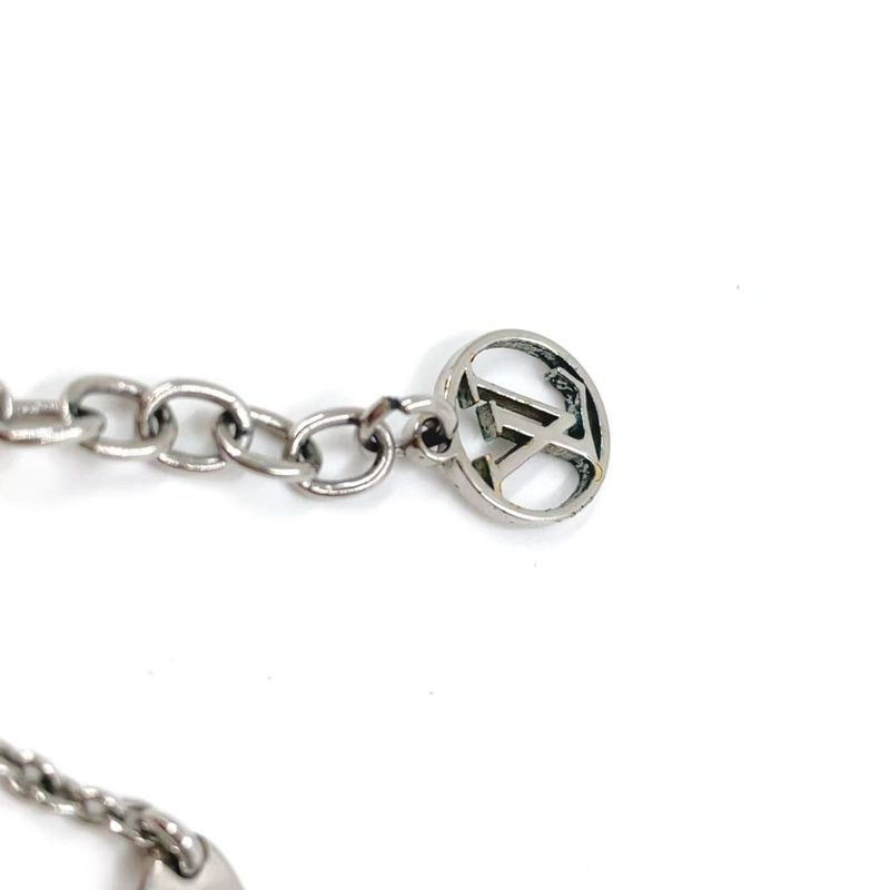Louis Vuitton Escential V Metal Silver Necklace M63197
