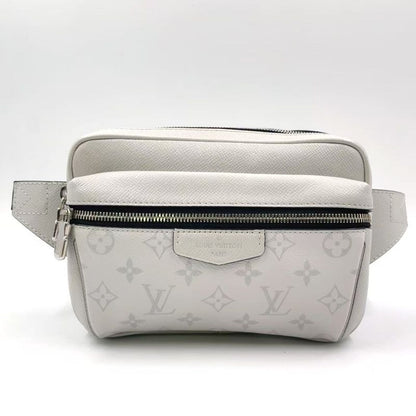 Louis Vuitton Bum Bag Outdoor Taiga Lama Taiga Lama RFID Compatible Leather X