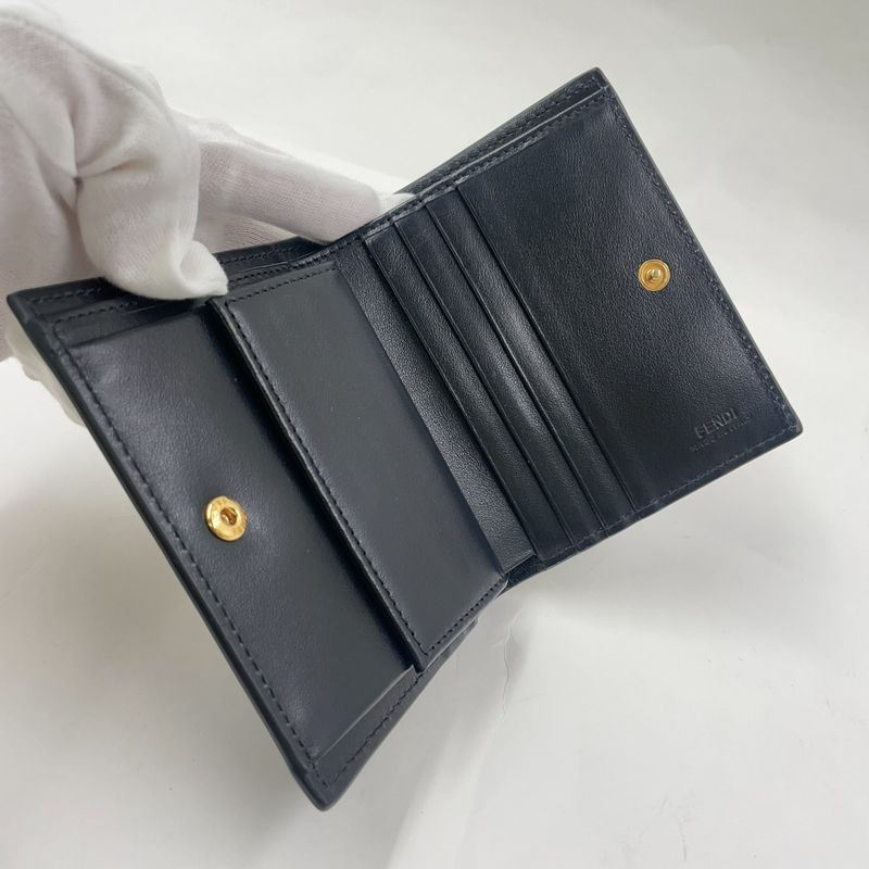 Fendi Compact Wallet Bifold Leather Black Wallet Gold 8m0387-a18b