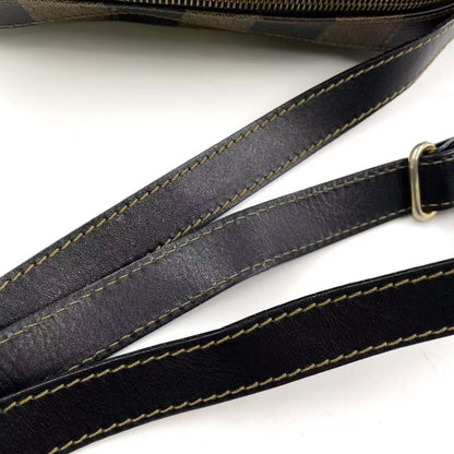 Fendi Pecan Pattern Leather × PVC Black × Beige Shoulder Bag Gold