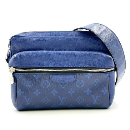 Louis Vuitton Outdoor Messenger PM Taiga Lama Taiga Lama Cobalt Leather × PVC