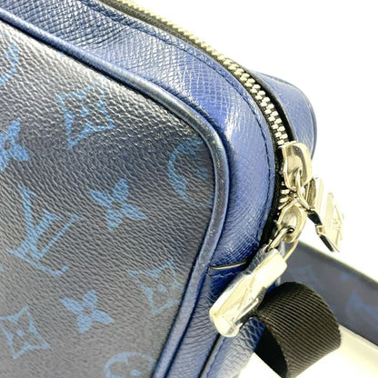 Louis Vuitton Outdoor Messenger PM Taiga Lama Taiga Lama Cobalt Leather × PVC