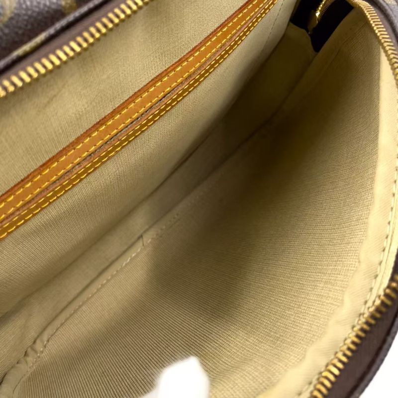 Louis Vuitton Reporter PM Monogram Leather × PVC Brown Shoulder Bag Gold M45254