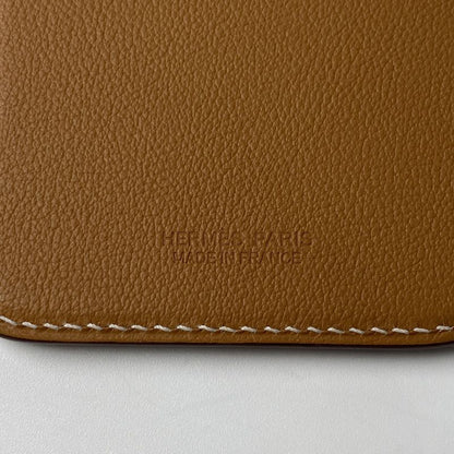 Unused Hermes Women's White Stitch Card Case B Engraved