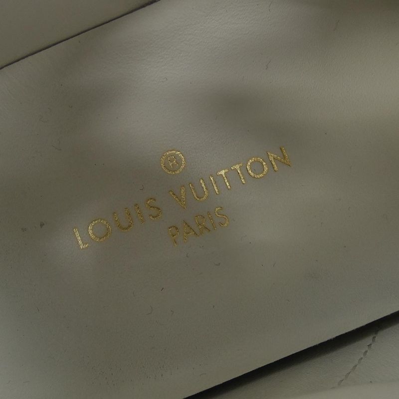 Louis Vuitton Monogram Pattern Time Out Line Sneakers