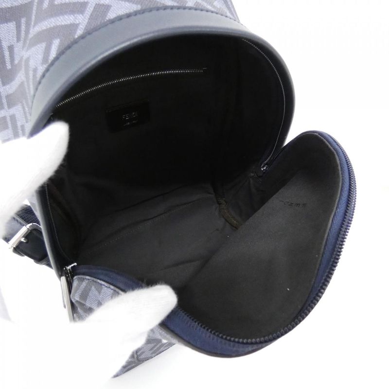 Fendi Chiodo Small 7vz077 ASIC Backpack Sac