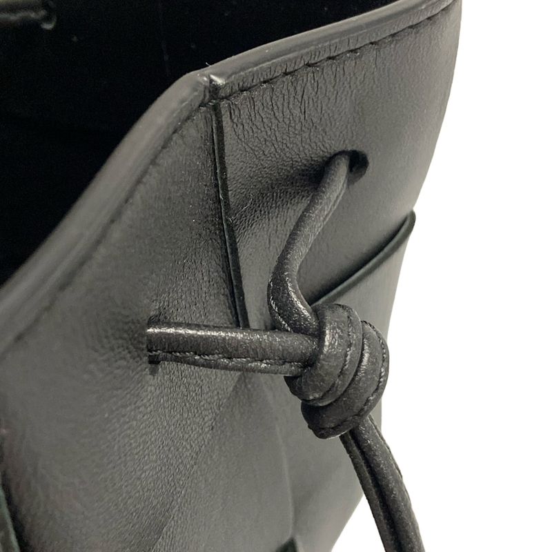 Bottega Veneta Shoulder Bag Cassette Mini Crossbody Bucket Bag Black Mini Bag