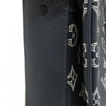 Louis Vuitton Monogram Shadow Trio Messenger M24753 Shoulder Bag