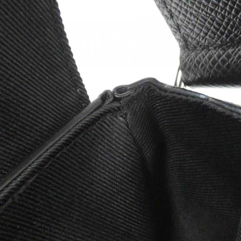 Louis Vuitton Taiga District PM M30850 Shoulder Bag